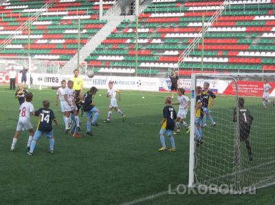 lokomotiv-salut_7082011_10.jpg